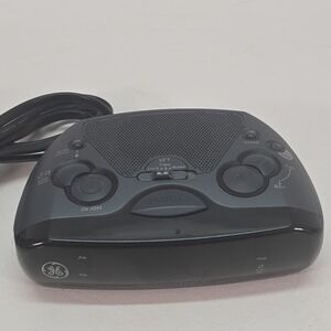GE AM/FM Clock Radio Alarm Digital Clock and Wake Set Model # 7-4837C Works